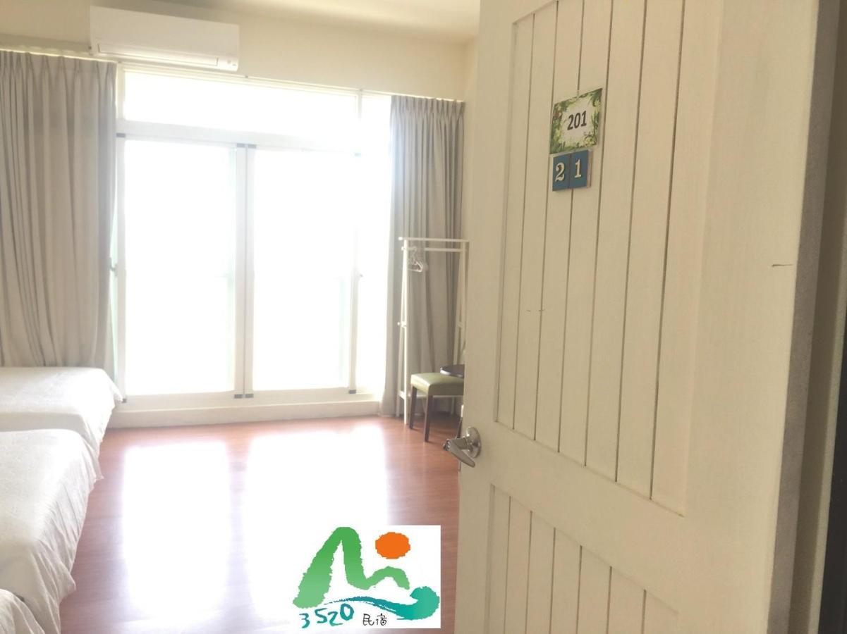 3520 Homestay T'ai-tung Extérieur photo
