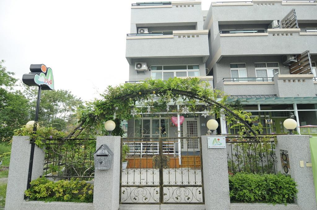 3520 Homestay T'ai-tung Extérieur photo